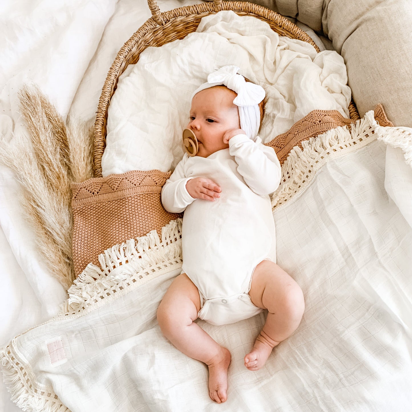 Muslin Wrap Cloud - With Tassels