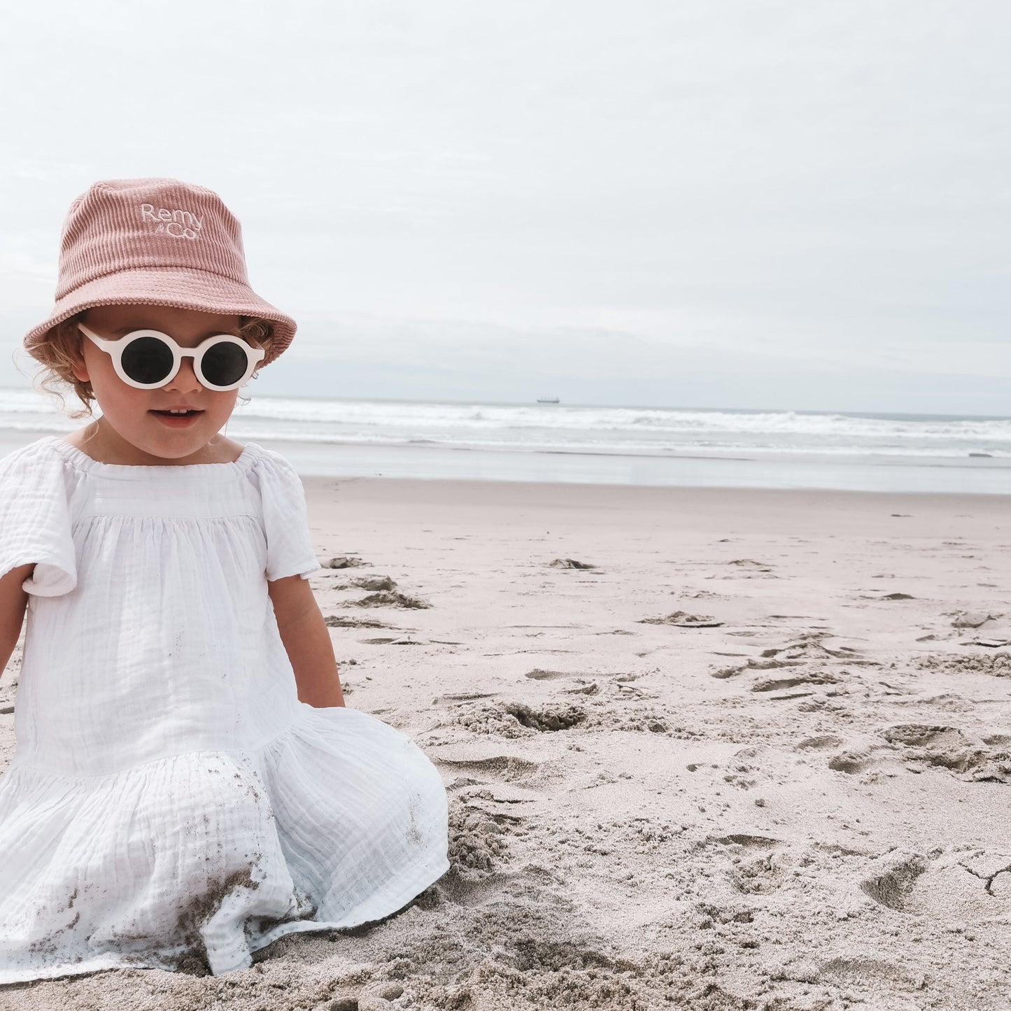 Max Bucket Hat - Rose